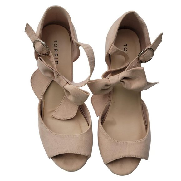 Pink Suede Wedge Heels - Picture 2 of 4